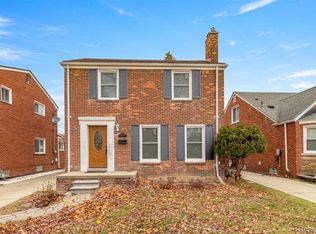 22544 Heinze St, Dearborn, MI 48128