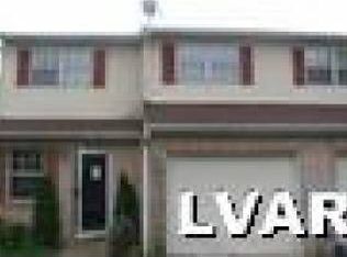 1607 Ilona Dr, Hellertown, PA 18055