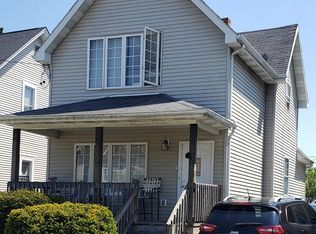 1121 61st St, Kenosha, WI 53143