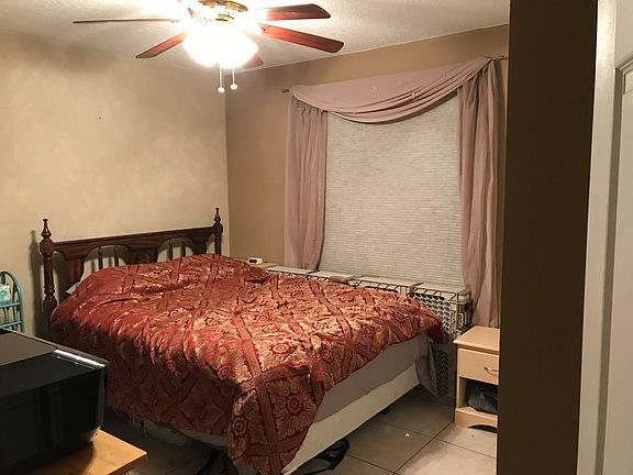 5th image of 12610 Magnolia St