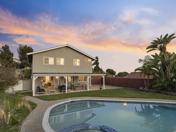 2724 Chestnut Ave, Carlsbad, CA 92010