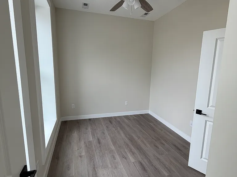 321 Garrison St #22 — Photo 5