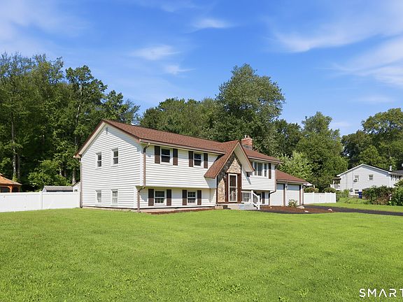 2nd image of 22 Geraldine Drive