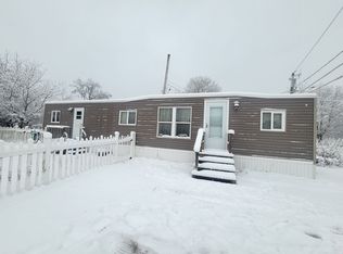 19 Abbey Ln, Taunton, MA 02780