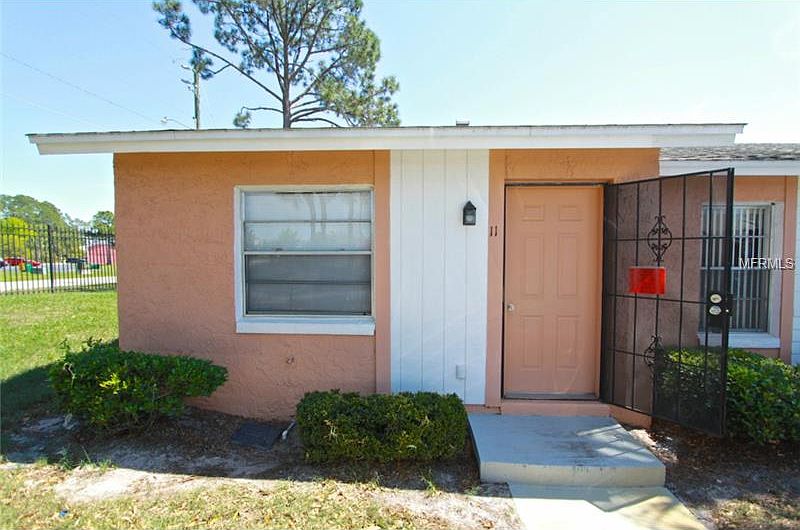 1st image of 11 Lake Villa Way