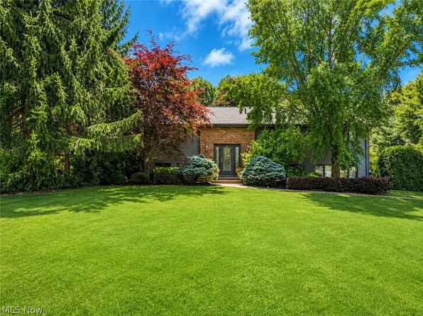 4204 S Bailey Rd, North Jackson, OH 44451