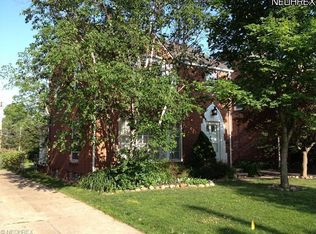 3617 Lynnfield Rd, Shaker Heights, OH 44122