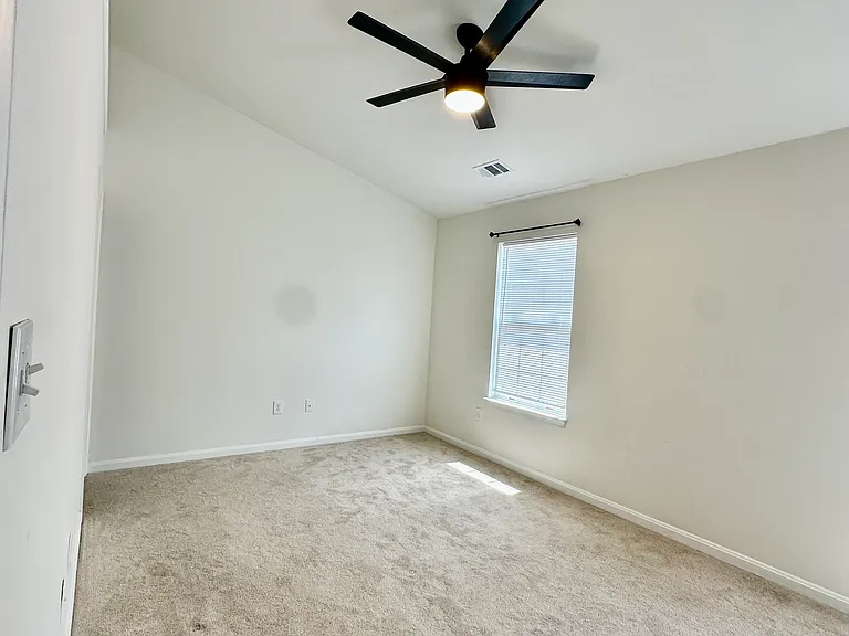 9242 Jessica Dr — Photo 22