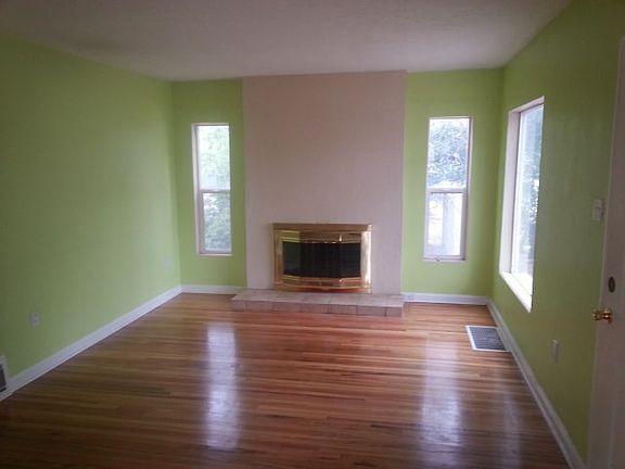 4th image of 1254 E Hudson Ave