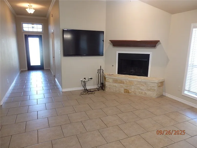3717 Dove Crossing Ln — Photo 4