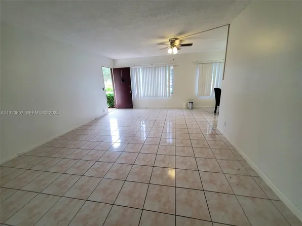 13355 SW 9th Ct APT 101H, Pembroke Pines, FL 33027