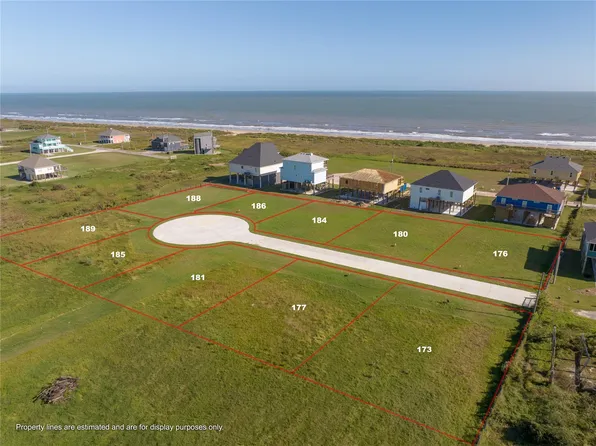 189 Ocean View Dr, Crystal Beach, TX 77650