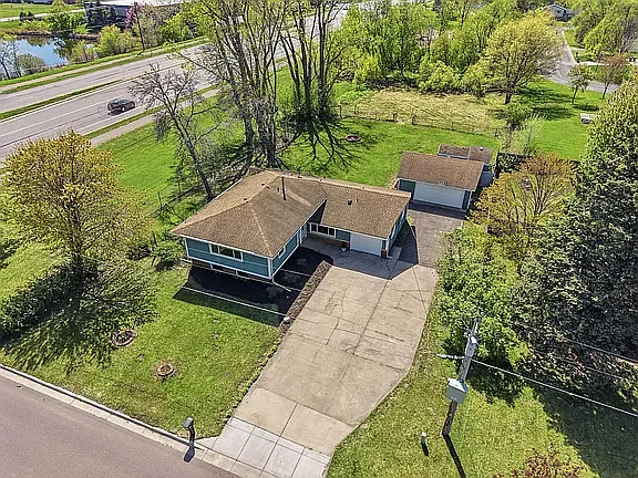 8504 Edison St NE — Photo 22