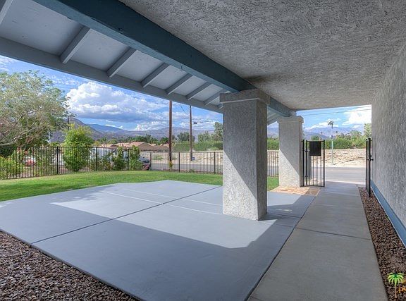 Fenced-in, grassy yard great for kids and dogs...