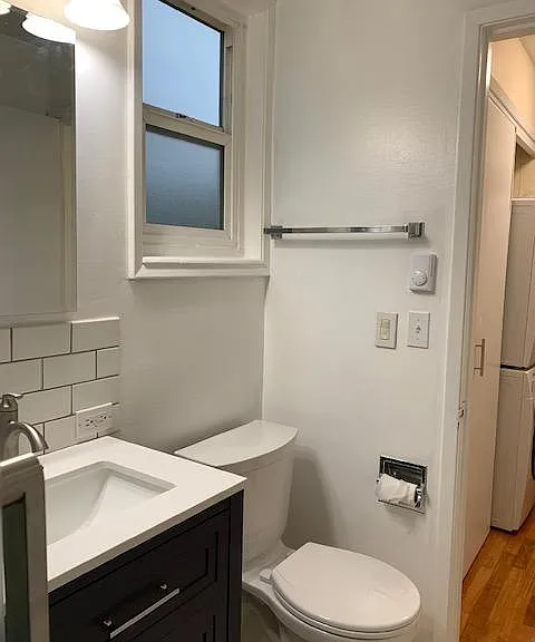 653 W Nickerson St #302 — Photo 16