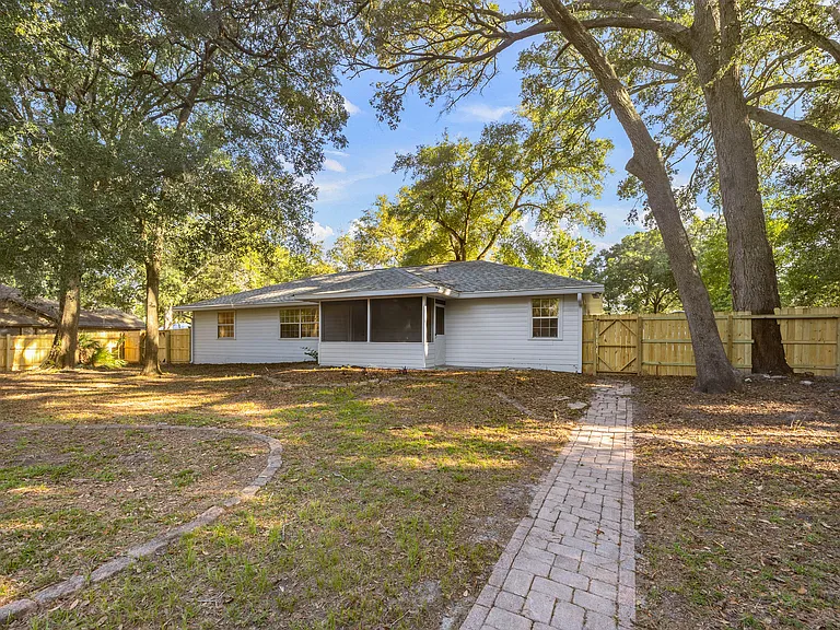 25321 SW 17th Ave — Photo 26