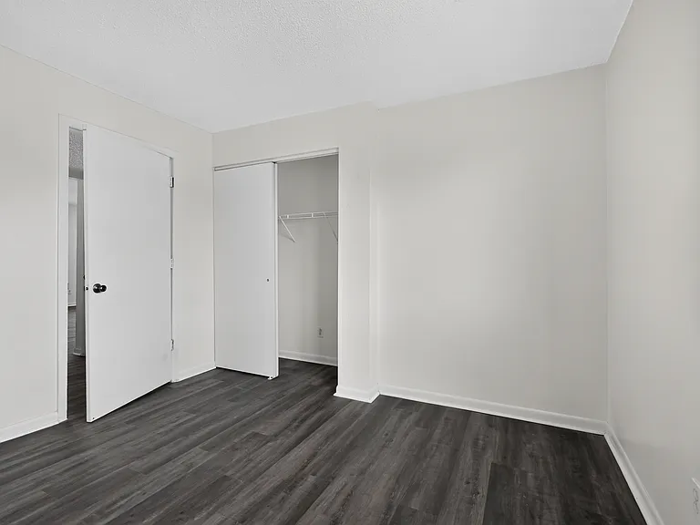 451 Mercury Ave SE #201 — Photo 14