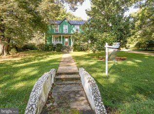 14 Main St, Round Hill, VA 20141
