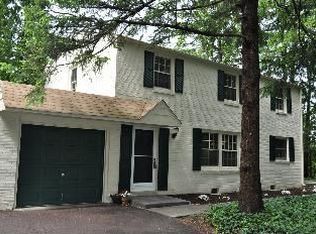 601 Kneedler Rd, North Wales, PA 19454