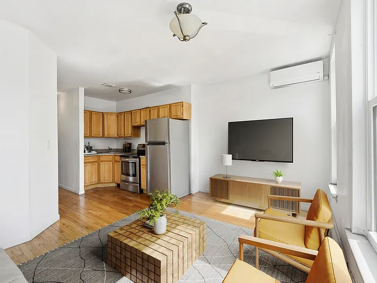 1581 Bergen St #2 — Photo 3