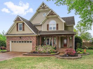699 Fletcher Rd, Collierville, TN 38017