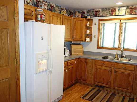 5th image of 29W740 Hurlingham Dr