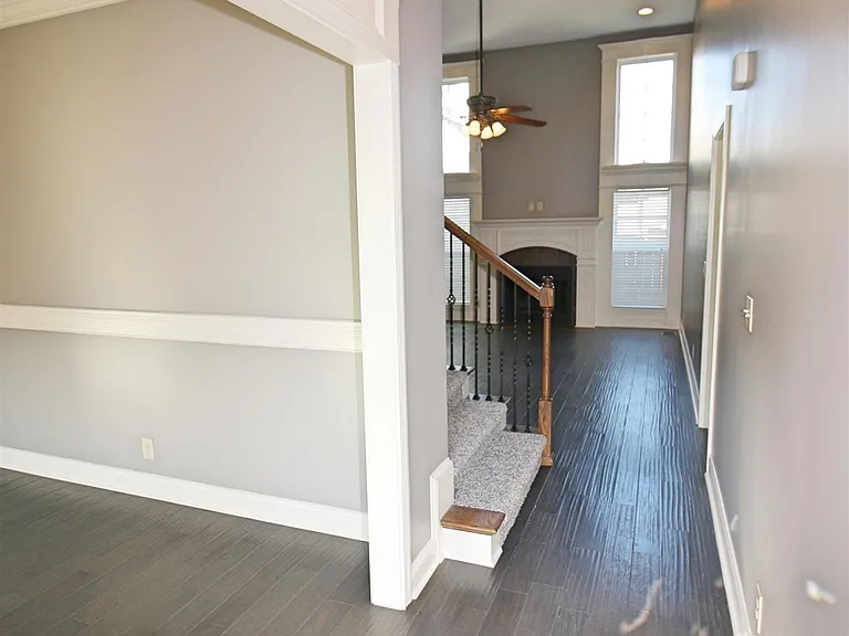 2279 Killington Dr — Photo 2