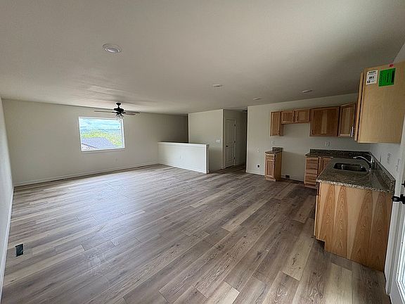 2nd image of 0 Hawthorne St