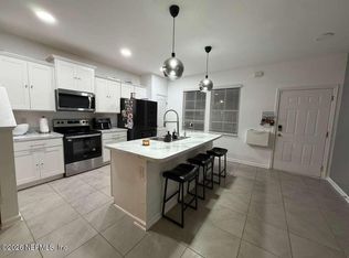 896 Rotary Rd, Jacksonville, FL 32211