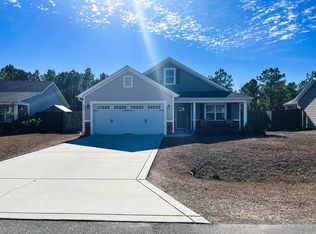 406 Salvo Ct, Holly Ridge, NC 28445