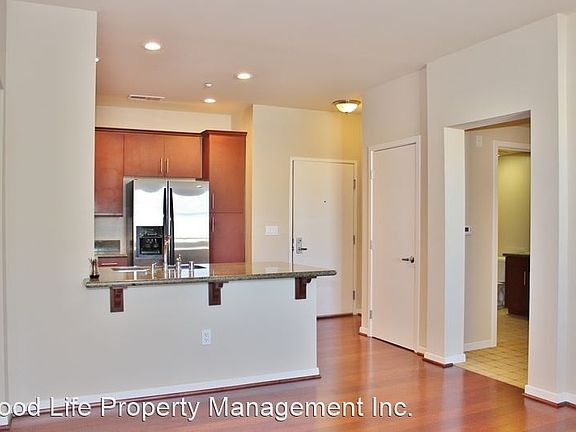 3rd image of 3687 4th Ave Unit 210