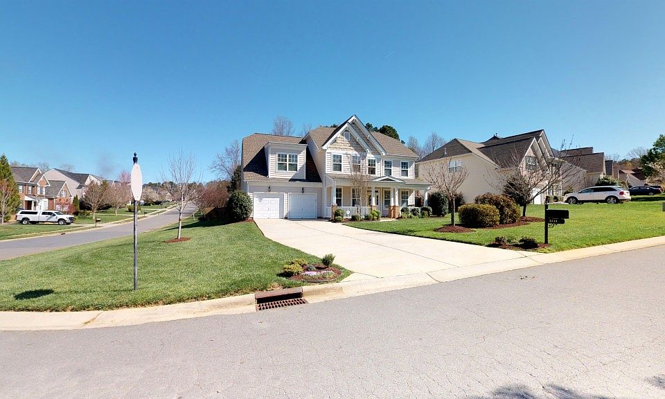 1st image of 2172 E Foxwood Ct