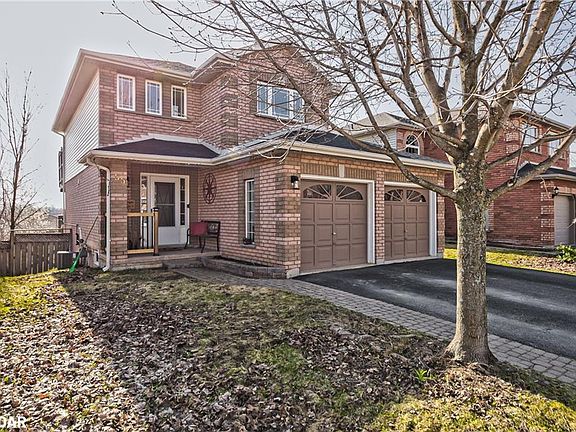 2nd image of 55 Vanessa Dr