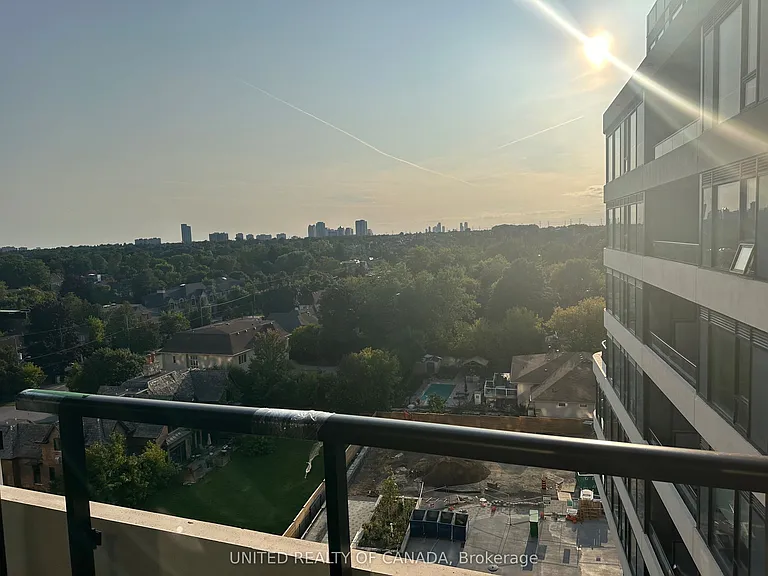 8188 Yonge St #827 — Photo 4
