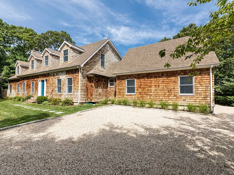 3 Oak Hill Ln — Photo 2