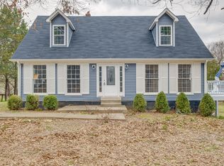 1919 Palmyra Rd, Palmyra, TN 37142