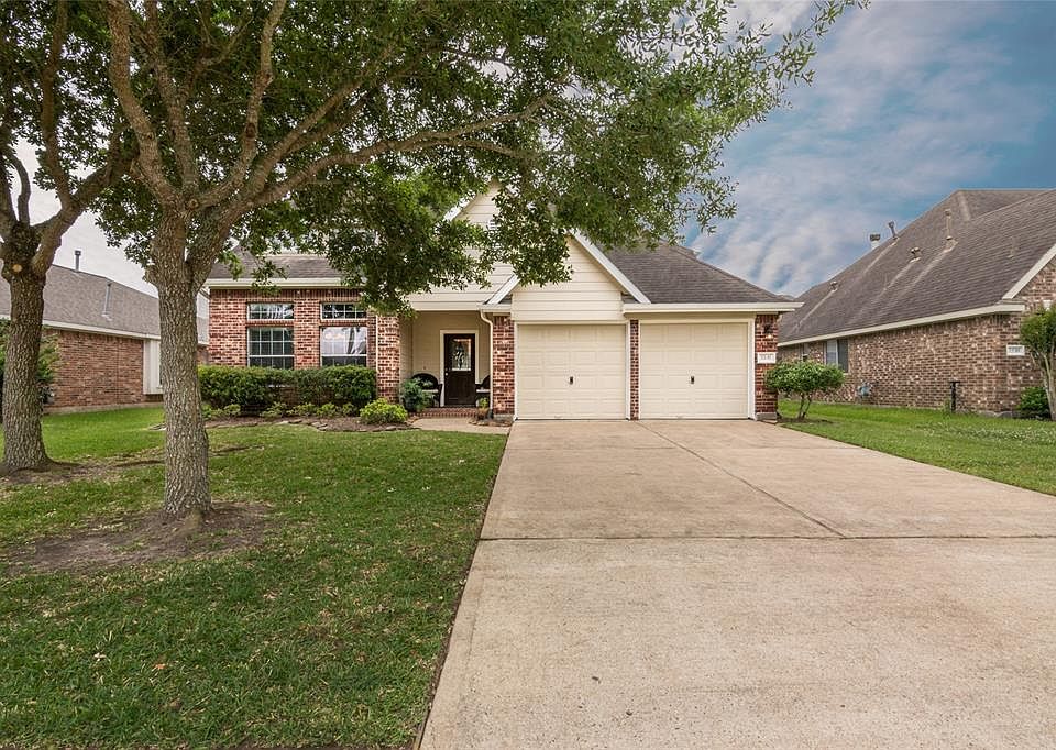 1st image of 2241 Waxwing Dr