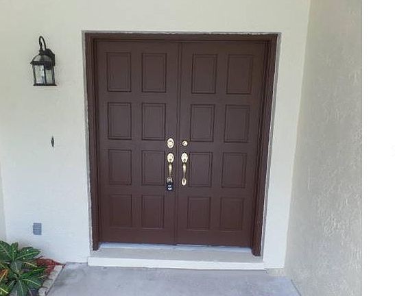 4th image of 16516 Foothill Dr