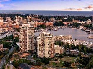 60 Saghalie Rd #905, Victoria, BC V9A 0H1