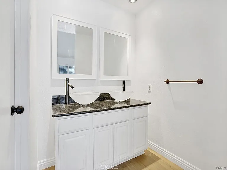 9 Robon Ct #9 — Photo 16