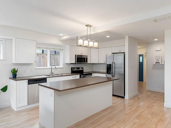 2nd image of 9527 Sharples Rd