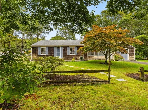 2 Sachem Path, West Yarmouth, MA 02673