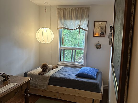 5th image of 237 Brunswick Ave #2