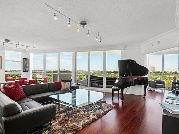 2nd image of 111 SE 8th Ave APT 1102