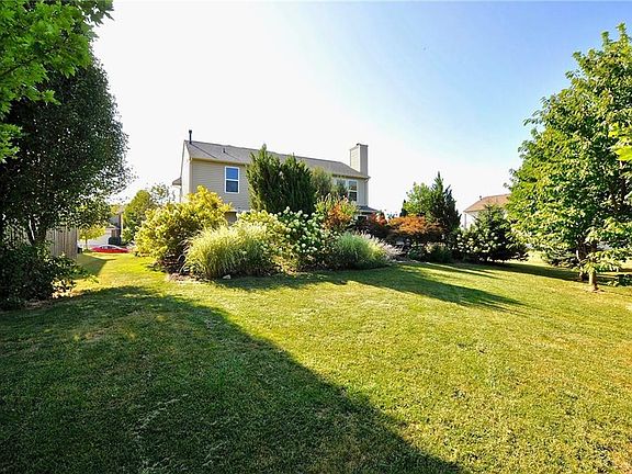 4th image of 16349 Oldenburg Cir