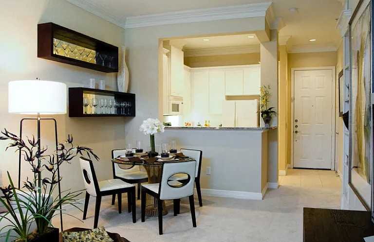 Tuscany Court Apartments — Photo 20