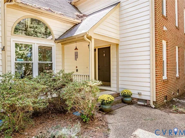 5730 Grove Forest Rd, Midlothian, VA 23112