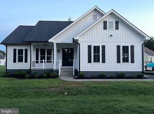3420 Riverview Dr, Colonial Beach, VA