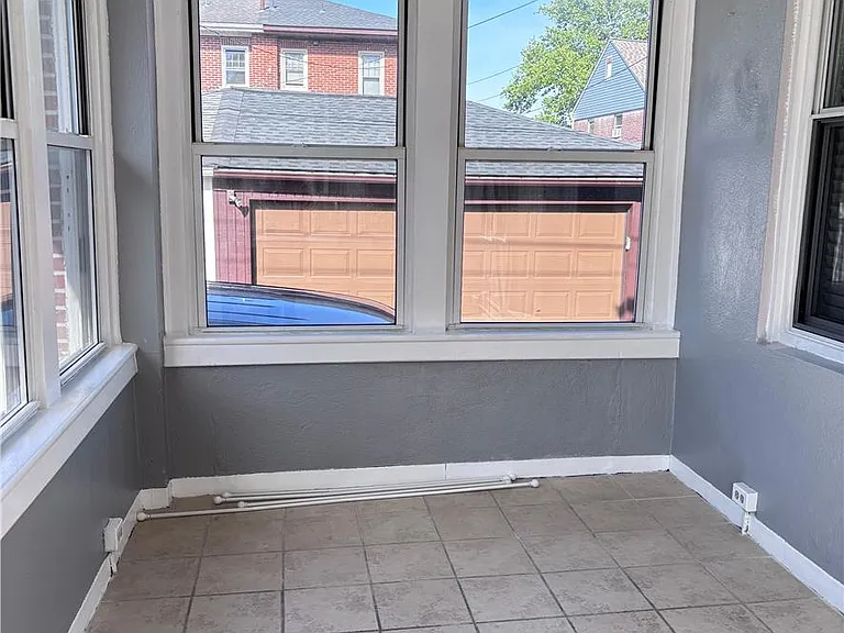 1814 W Highland St #1 — Photo 8