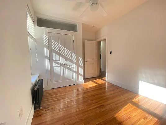 Rented by Dream Space Realty | media 11